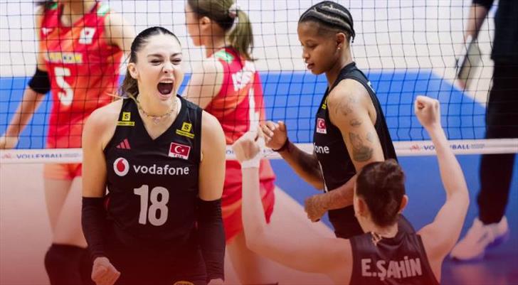 Filenin Sultanları, Japonya'yı rahat geçti!