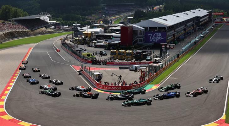 Spa-Francorchamps virajlarının isimleri nereden geliyor?