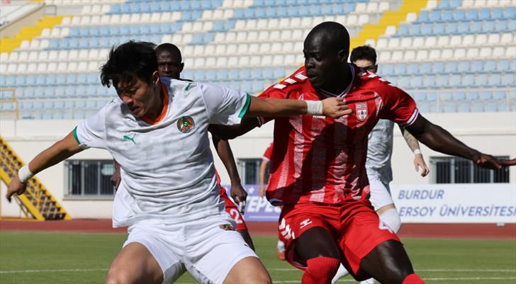 Corendon Alanyaspor hazırlık maçında berabere kaldı