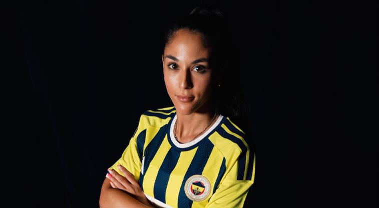 Fenerbahçe arsaVev'den bek transferi!