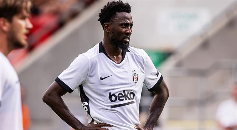 Midtjylland maçı öncesi Beşiktaş'ta sakatlık!