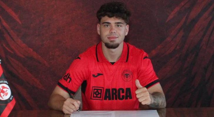 Arca Çorum FK, Andrei Borza'yı renklerine bağladı!