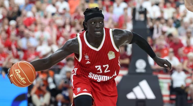Dipten zirveye, mültecilikten NBA'e: Wenyen Gabriel
