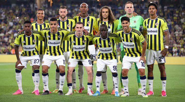 Fenerbahçe'nin  Sturm Graz maçı kafilesi belli oldu!