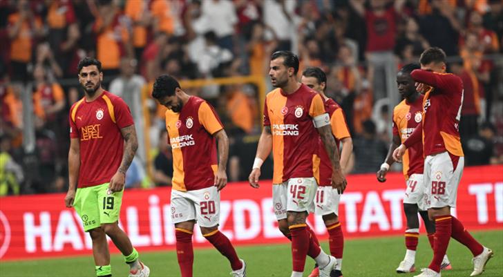 Galatasaray'da sezon öncesi dikkat çeken performans!