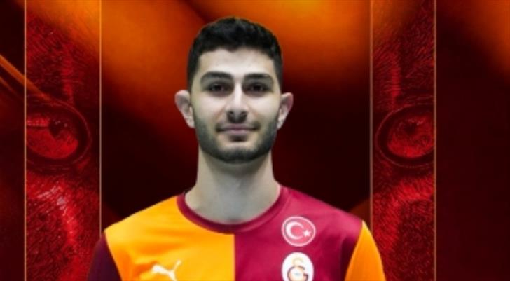 Galatasaray'da 1 yıllık imza açıklandı!