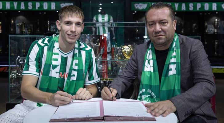 Tümosan Konyaspor, Macar ön liberosunu duyurdu!