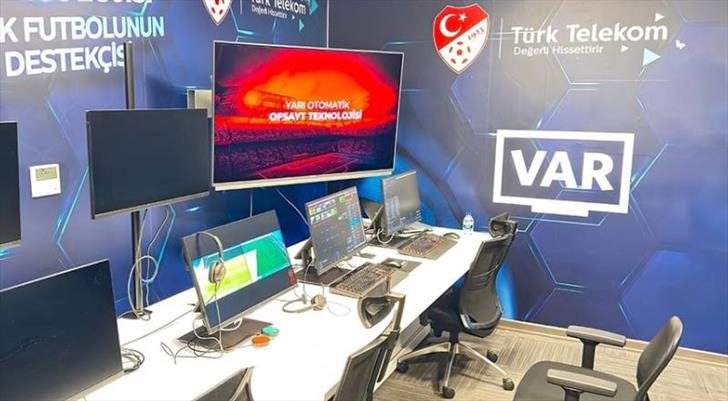 Günün maçlarında VAR hakemleri açıklandı