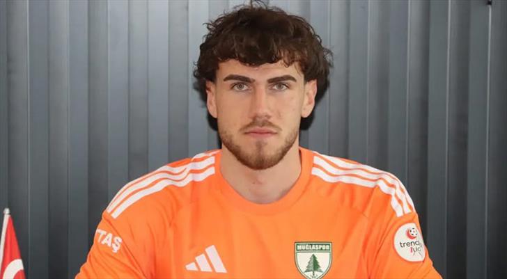 Muğlaspor, Batıhan Gebecelioğlu'na imzayı attırdı