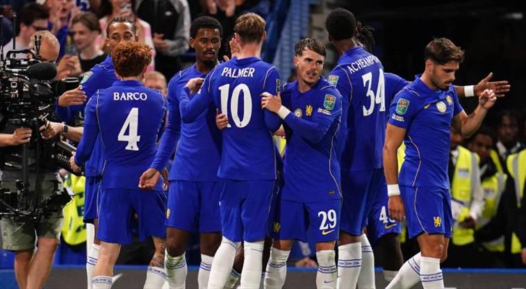 Chelsea sahasında rahat turladı!