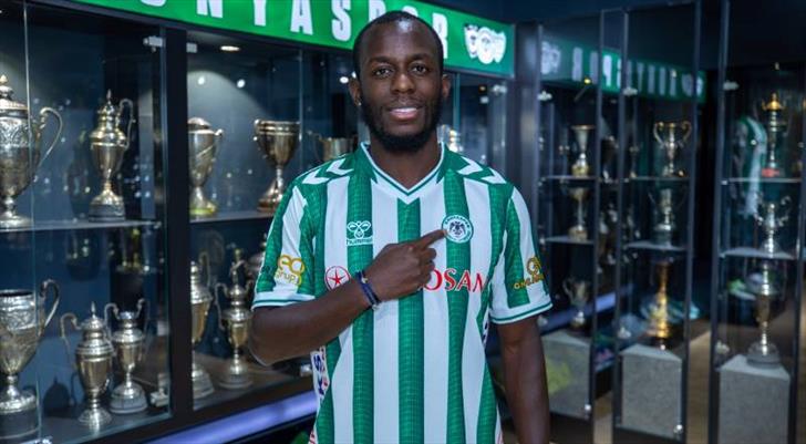 Tümosan Konyaspor'a Fransız kanat