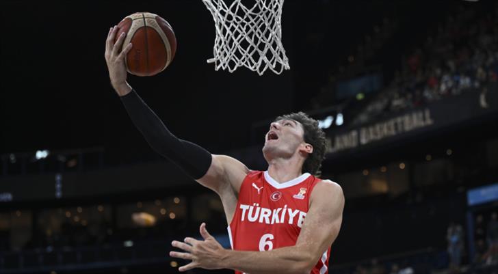 12 Dev Adam dünya sıralamasında 2 basamak yükseldi