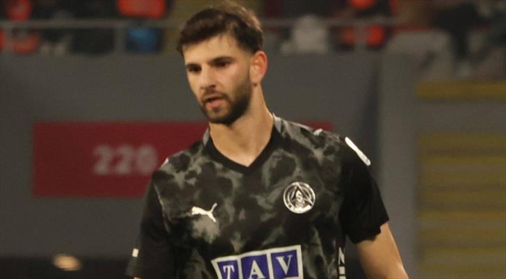 Beşiktaş yeni transferini İstanbul'a getiriyor!