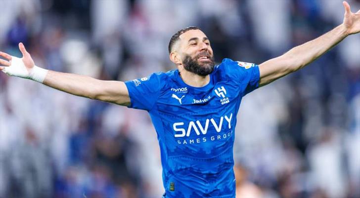 Karim Benzema için transfer itirafı! "Temasımız oldu"