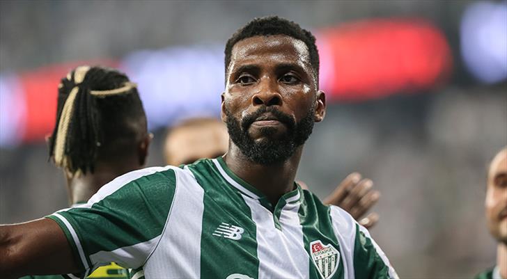Bursaspor'da Iheanacho seriye bağladı