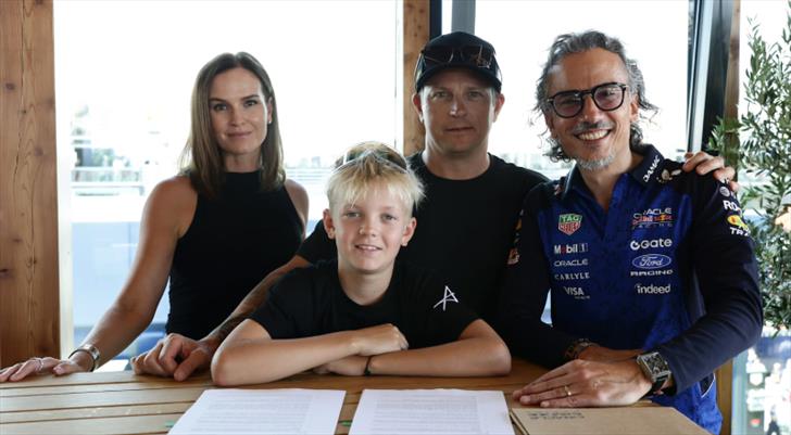 Kimi Raikkonen'in oğlu Robin, Red Bull'a katıldı
