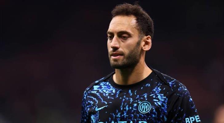 Hakan Çalhanoğlu'nun menajeriyle görüşmeler başlıyor!