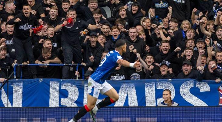 Rangers Old Firm derbisini kazanarak yarı finale yükseldi!