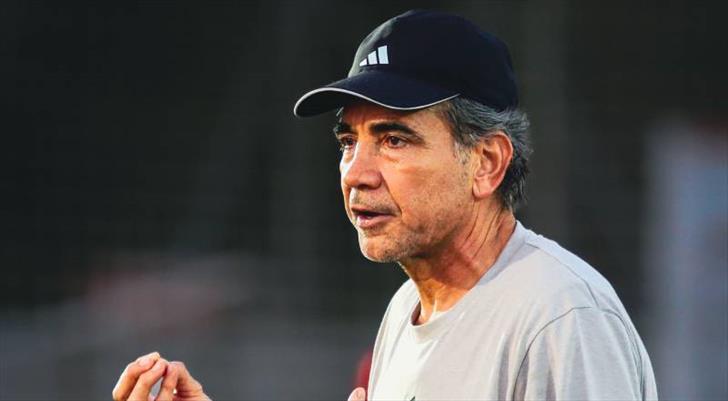 Antalyaspor'un yeni teknik direktörü belli oldu!