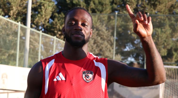 Myenty Abena: "Fenerbahçe maçı bizim için önemliydi ama..."