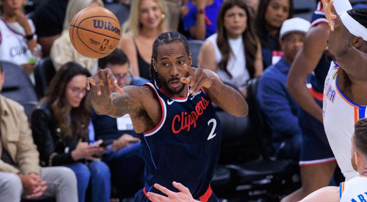 Toronto Raptors, Kawhi Leonard ile sözleşme uzattı