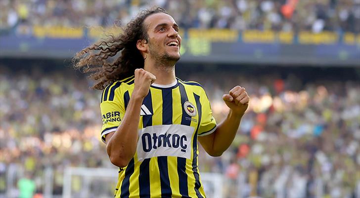 Fenerbahçe, UEFA'dan gelen müjdeli haberi duyurdu! 